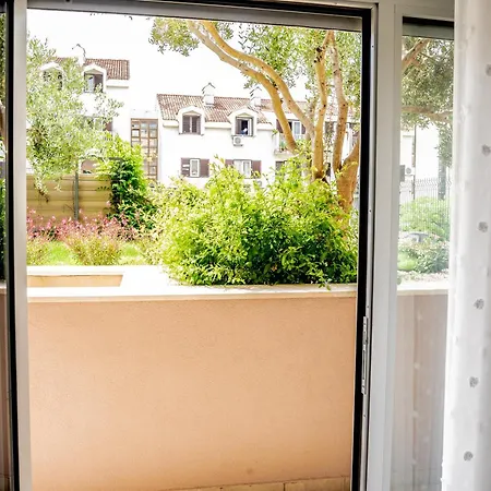 Διαμέρισμα Zenta With Free Private Parking *