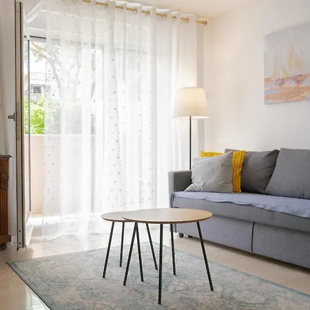 Διαμέρισμα Zenta With Free Private Parking *