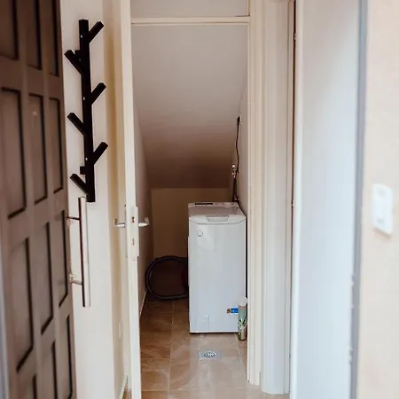 Zenta With Free Private Parking Apartamento *