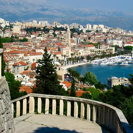 Apartamento Zenta With Free Private Parking *