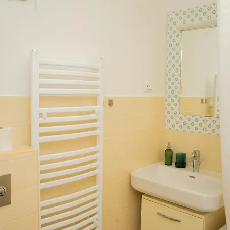 Zenta With Free Private Parking Apartamento *